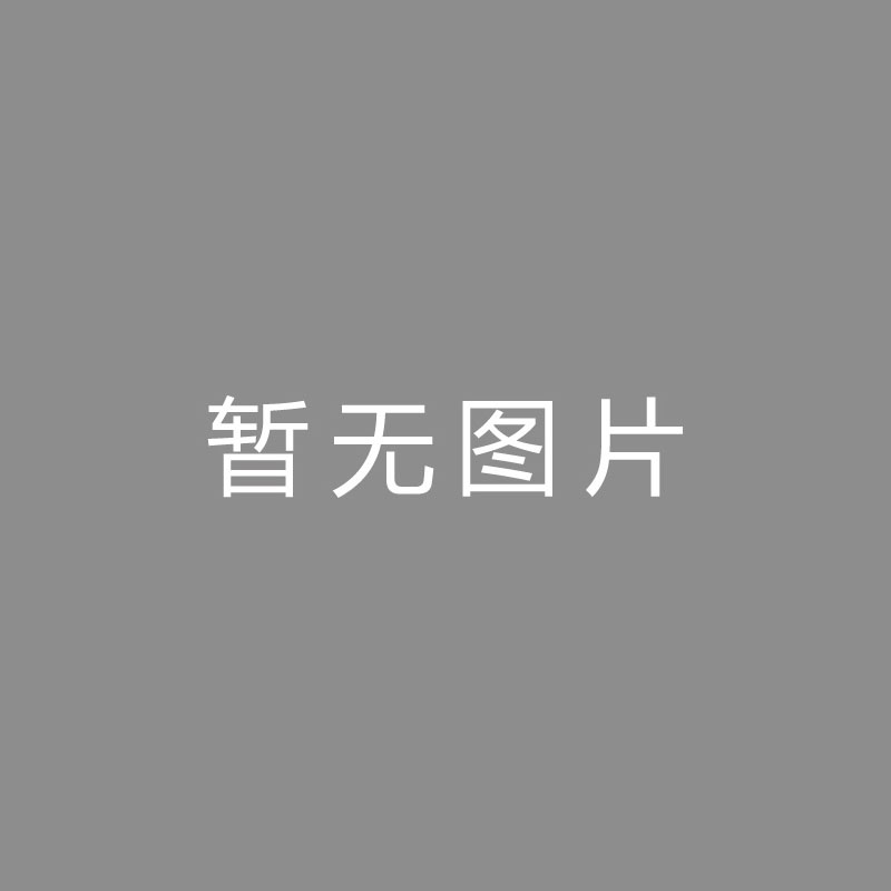 🏆频频频频镜报：曼联觉得加纳乔的才能远不及桑乔，内部进行处理了